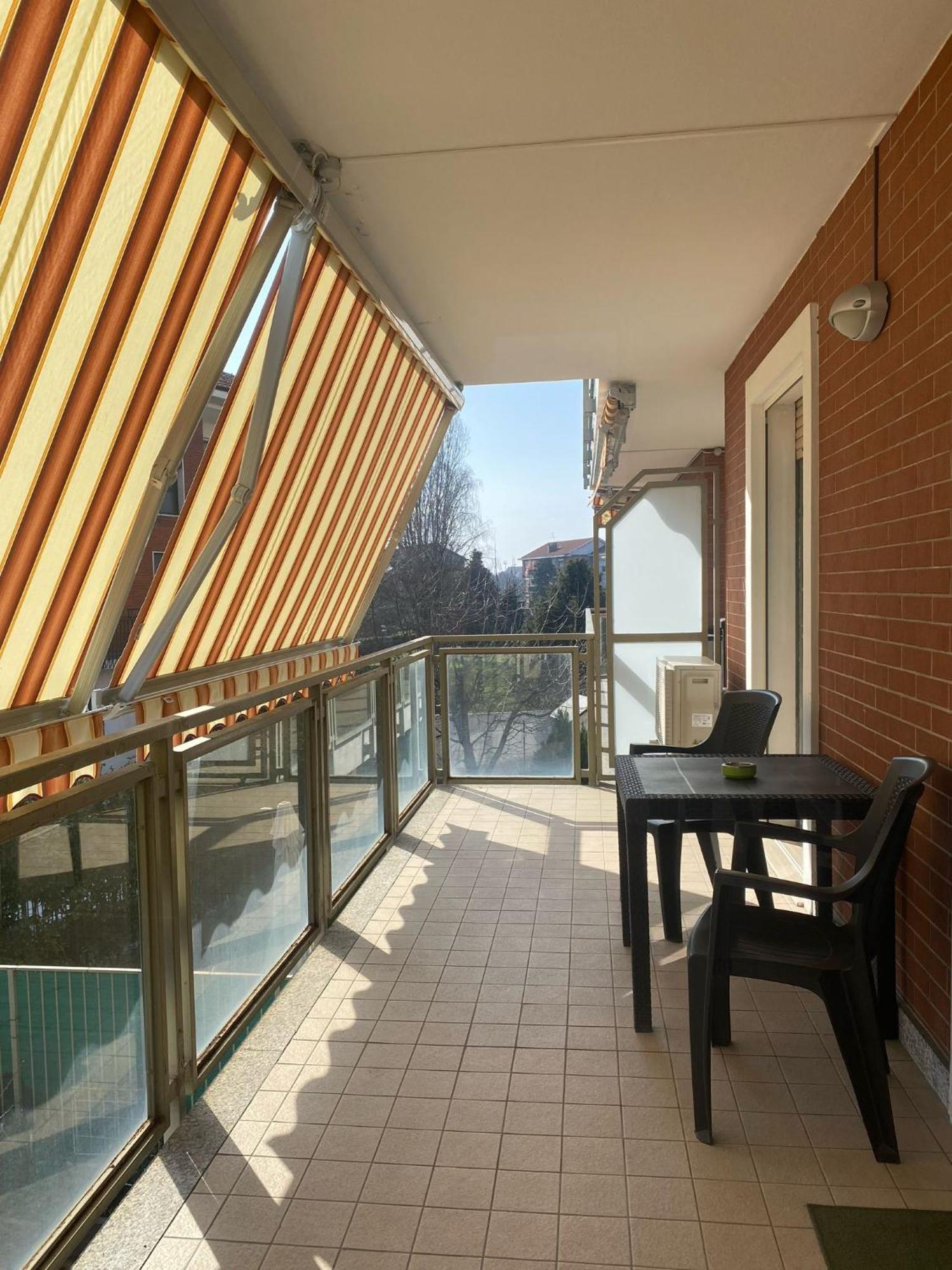 Relax Preserasca-Modern Apartment-Borgo Mercato-Moncalieri Esterno foto