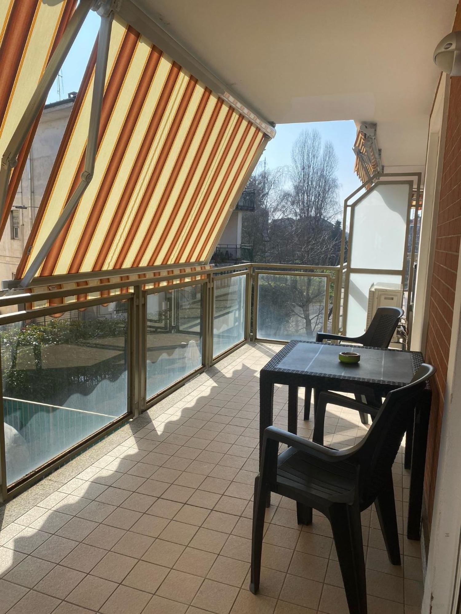 Relax Preserasca-Modern Apartment-Borgo Mercato-Moncalieri Esterno foto